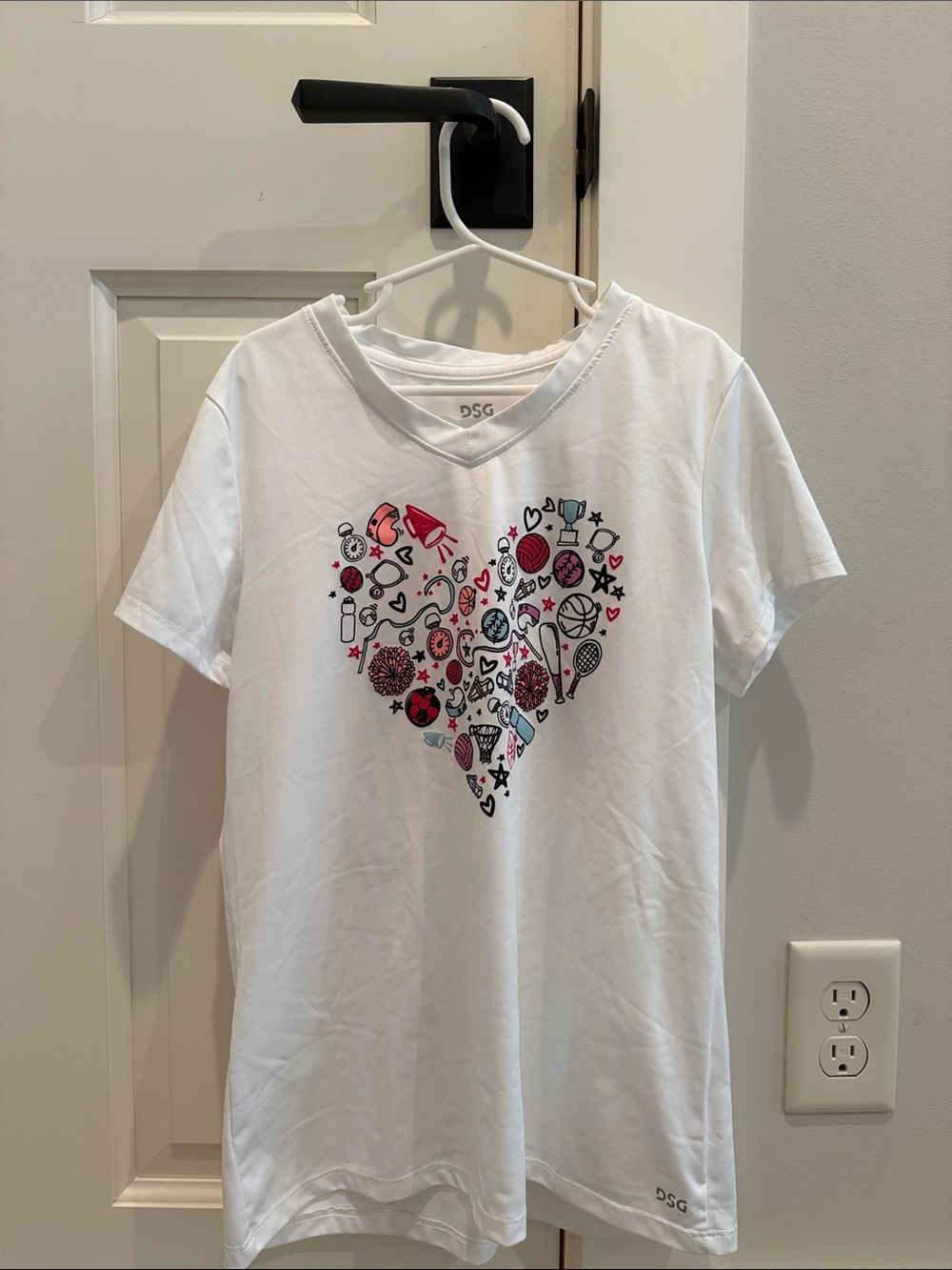 DSG White Short-Sleeve Tee with Heart Icon Graphic